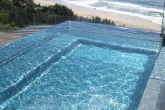 Jual-kolam-renang-akrilik-sebelah-pantai-FILEminimizer